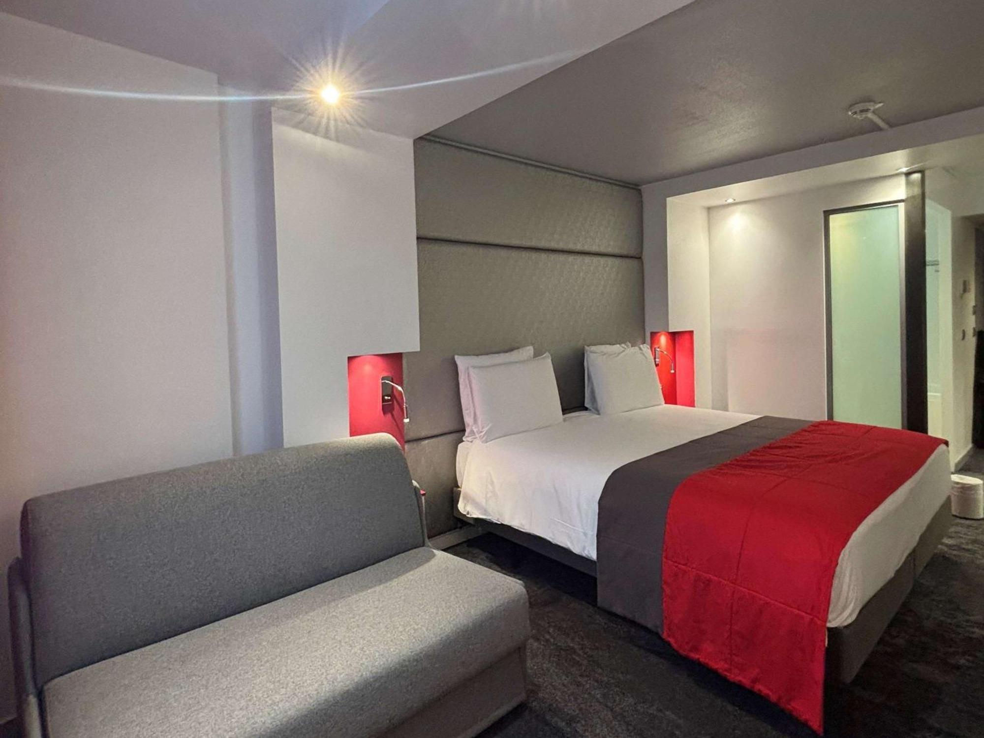 Mercure Paris Montmartre Sacré Coeur Extérieur photo